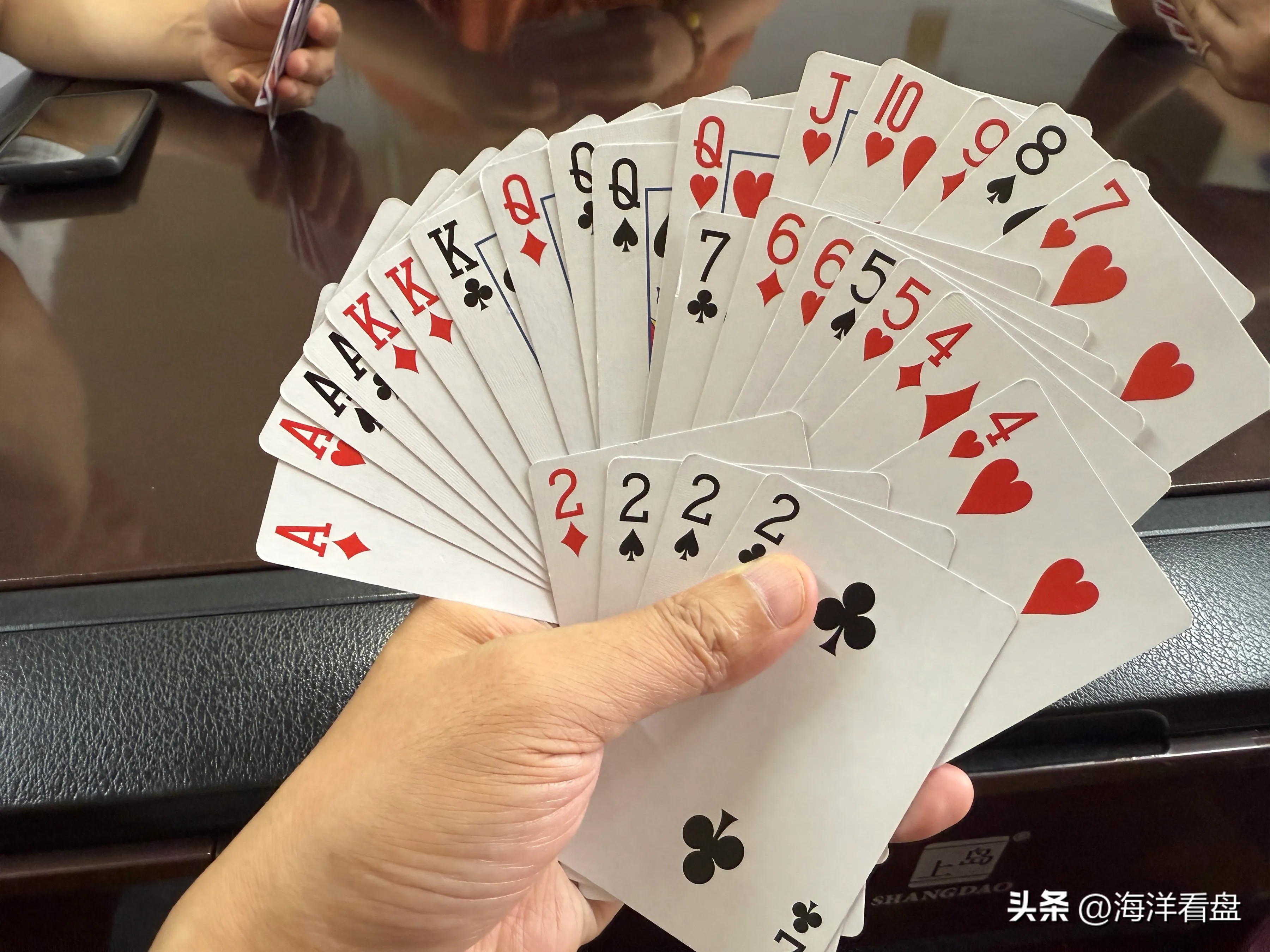 掼蛋技巧口诀_掼蛋游戏规则_GG扑克高手经验